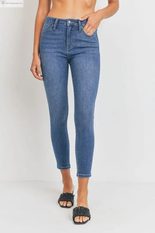 High Rise Skinny Jeans Medium Wash | SiAra