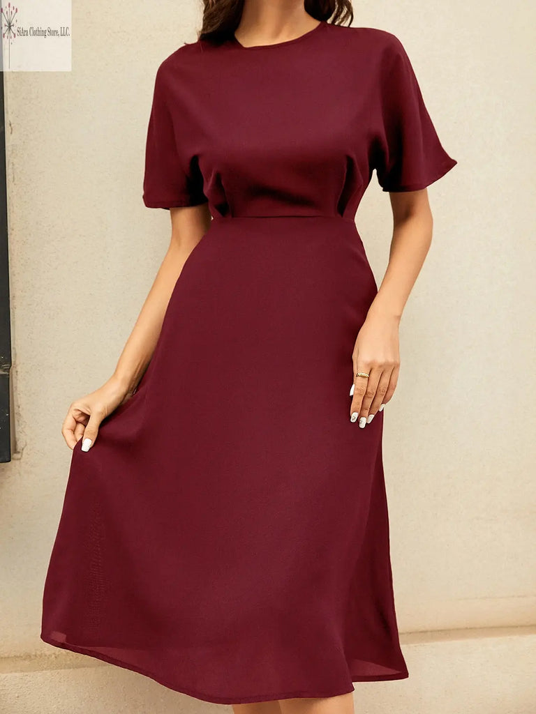 Short Sleeve Midi Dress Round Neck Burgundy Front | Casual Short Sleeve Midi Dress | SiAra