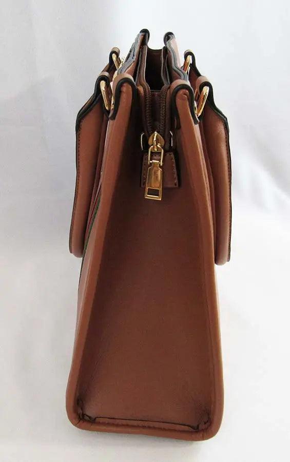  Beatfull Designer Bee Purse Shoulder Bag for Women Pear Crossbody  Purse Handbag with Chain Black : Everything Else